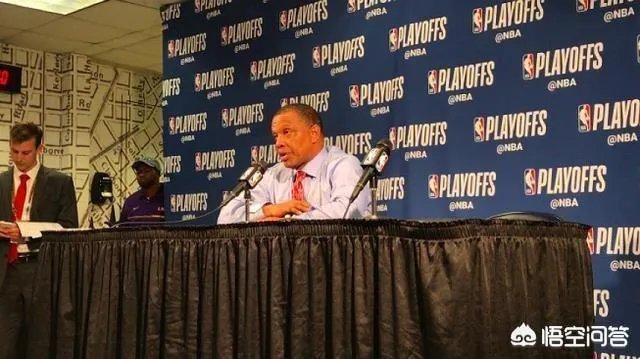 鹈鹕3:0开拓者打脸媒体预测,主帅金特里为什么感谢剃须刀?