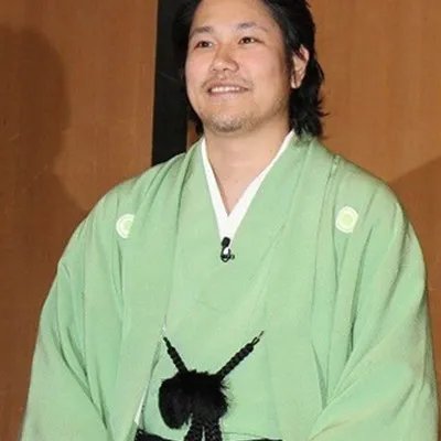 【图】松山健一结婚后照片曝光 变成发福胖大叔