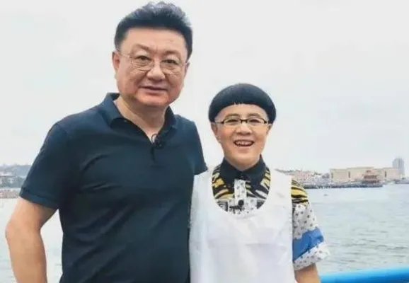 王宁和刘纯燕是怎么认识的,王宁和刘纯燕多大年纪