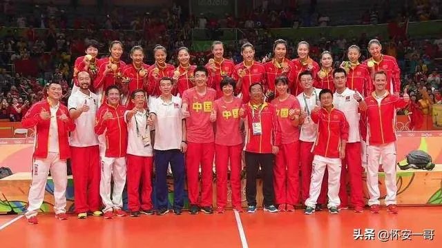 中国女排朱婷如今这么成功,离不开郎平当年的发掘和调教吗?为什么?