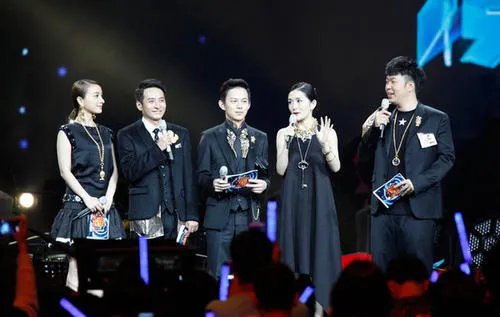 跨年晚会芒果台收视第一，口碑却崩了，有哪些细节表明芒果台在走下坡路？