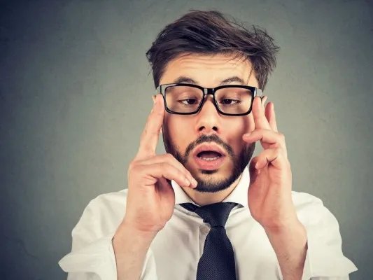 树脂眼镜片的保养