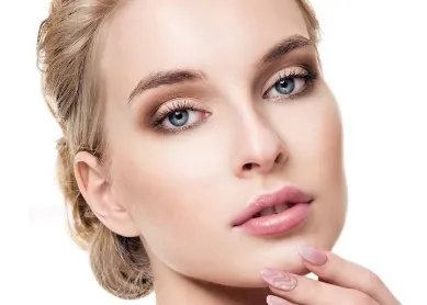 隆鼻手术哪家好