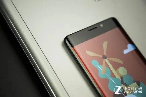 小米Note2评测：这块曲面屏我想给负分