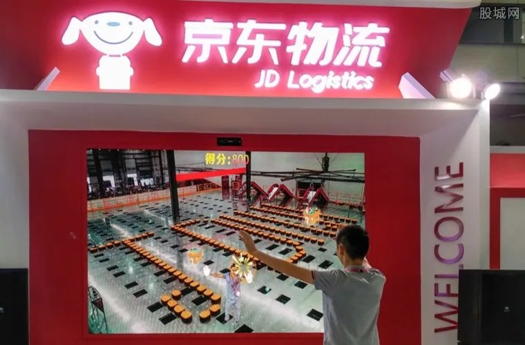 收快递幸福到家 消费者在家里就能收到包裹箱