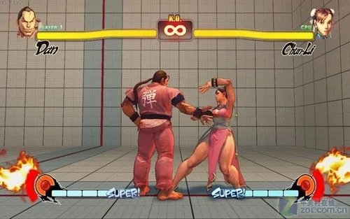 春丽被虐！玩家自制《街头霸王4》超囧图