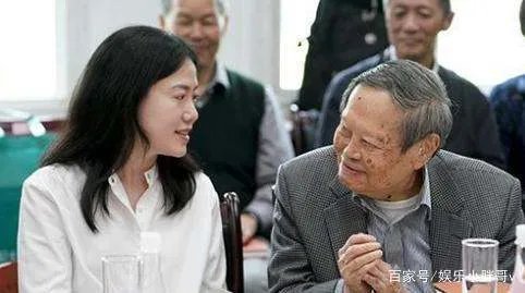杨振宁老婆多大?杨振宁和翁帆为何不要孩子?
