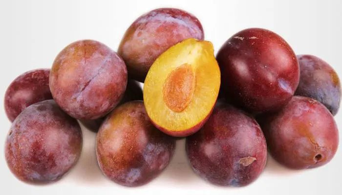 西梅的功效与作用 西梅图片
