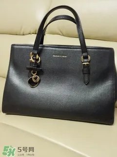 charles keith是什么牌子？属于什么档次