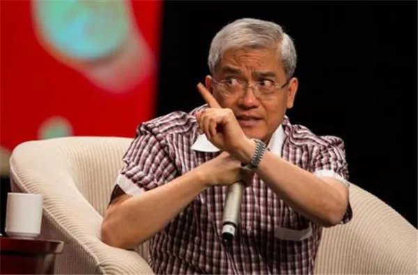 郎咸平为何弄臭了名声人品怎么样 郎咸平为什么不被重要水平怎样