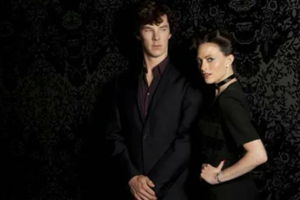 四个打败夏洛克的人是:艾琳·艾德勒(四人中唯一的女性)