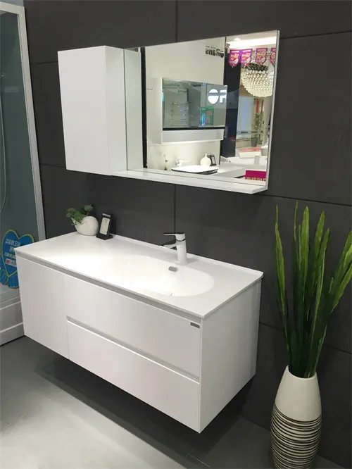 浴室柜安装高度多少合适