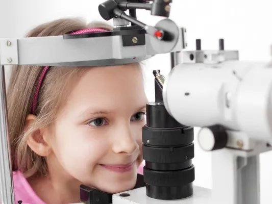 儿童眼睛近视怎么办