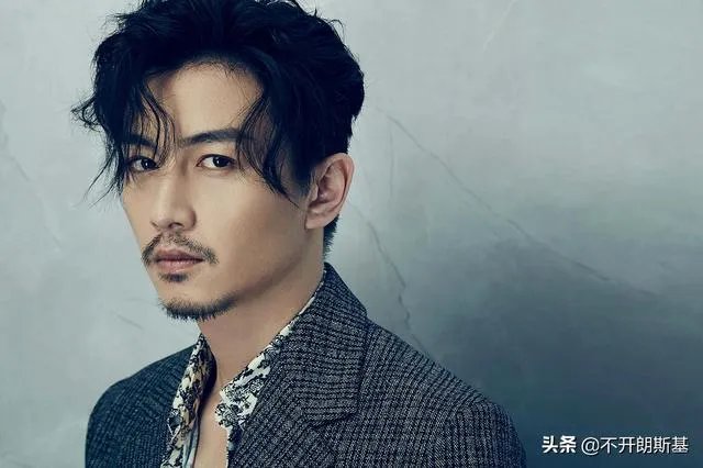 谁堪称中国大陆最帅的男明星?