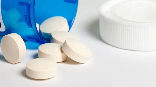 阿司匹林的作用与功效 正常人每天吃阿司匹林好不好