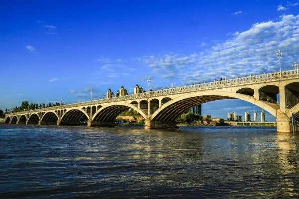 世界最长的十条内流河,沙里河上榜,第一是俄罗斯的母亲河