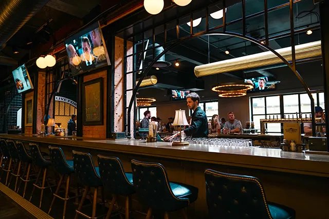 【酒吧卡座】酒吧卡座是什么意思 酒吧卡座和散台的区别