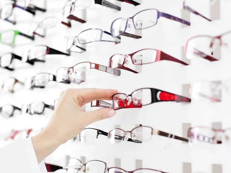 老花镜有度数吗