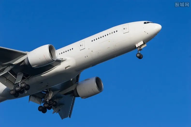 中美航班全部取消了吗 现在买机票哪些条件？