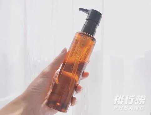 植村秀卸妆油正确用法_植村秀卸妆油怎么用