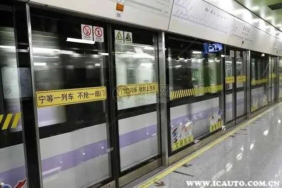 深圳地铁运营时间是几点到几点