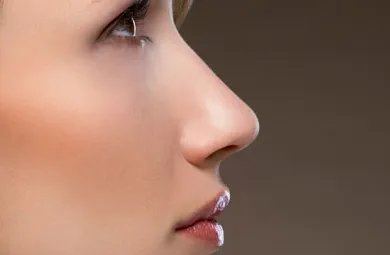 隆鼻手术哪家好