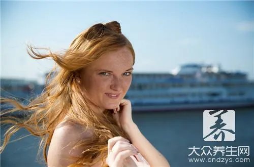 蝴蝶斑是怎么形成的