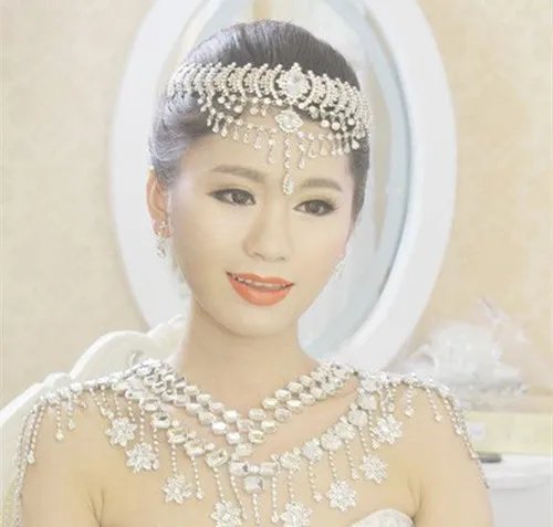 新娘妆造型图片大全 创意新娘妆造型注意事项