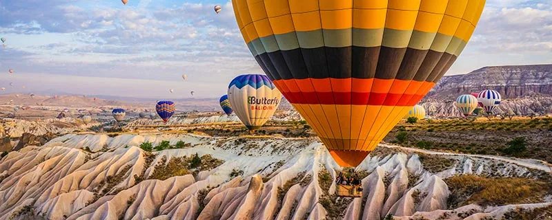 厄瓜多尔人口和面积 厄瓜多尔人口和面积分别是