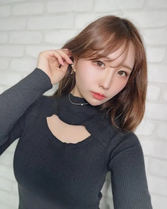 超“胸”大姐姐来袭！岛国熟女系美女しらほしなつみ