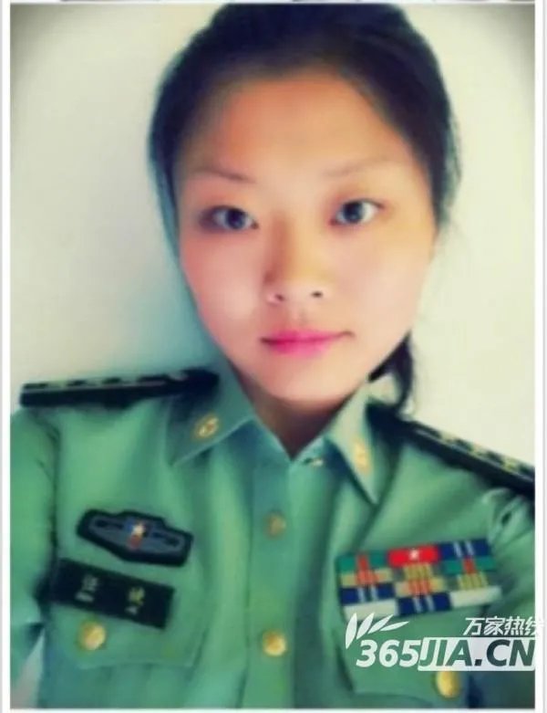 网曝最年轻高级指挥官任婕 “总参一姐”原来是假军人