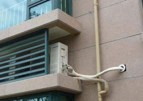 空调开着不滴水正常吗