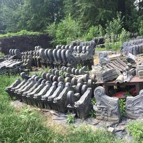 屋脊是什么意思