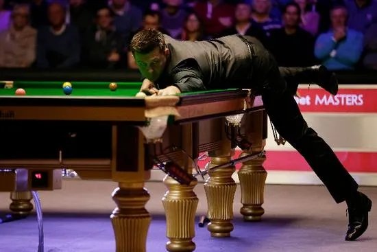 丁俊晖大师赛被出局了吗?