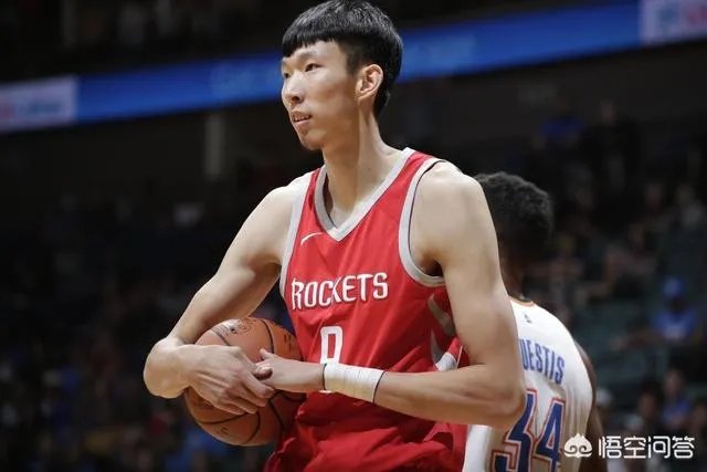 周琦入选福布斯30岁以下亚太杰出青年榜，吴亦凡当评委，你怎么看？