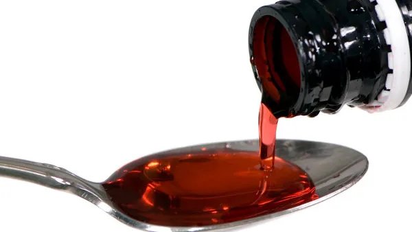 蛇胆川贝枇杷膏孕妇可以吃吗