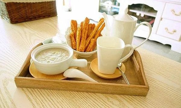 早餐的英文怎么写