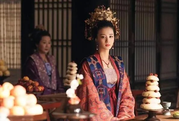 赵祯和曹皇后有几个孩子?没有孩子(曾经几次差点被废)