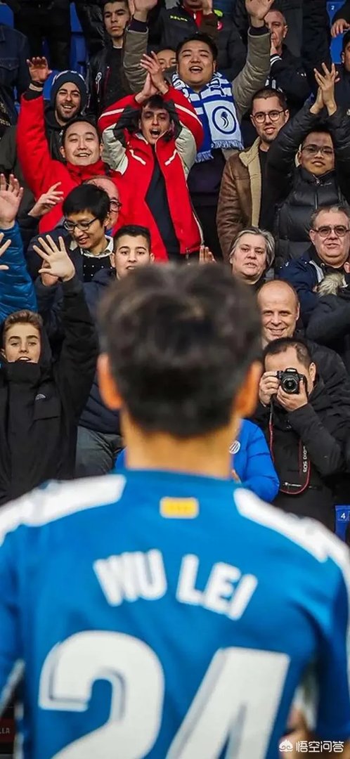 西甲，西班牙人0-1塞维利亚，6轮不败被终结，武磊射门被扑出，如何评价武磊的表现？