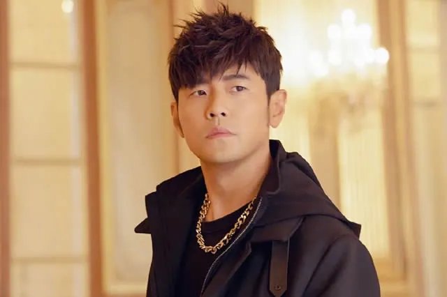 海澜之家十大代言人 海澜之家历任代言人盘点 海澜之家明星代言人有哪些