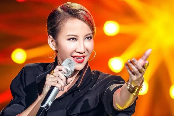 李玟最好听的歌曲top10：《刀马旦》上榜，第一回忆满满