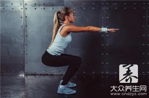 深蹲怎么做