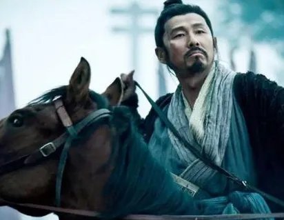 刘邦为什么会斩白蛇起义 这白蛇指的是什么