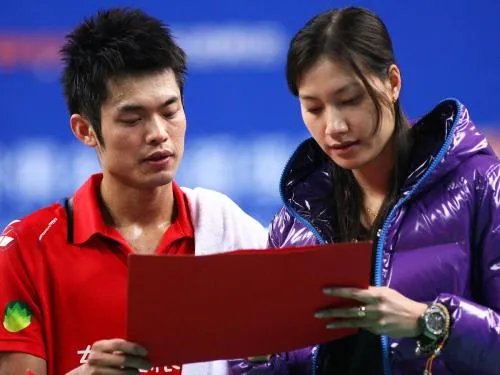 林丹打谢杏芳一巴掌是家暴了吗 谢杏芳父母大闹林丹家是怎么回事