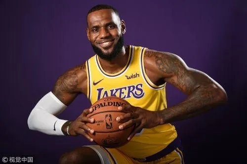 你收藏有哪些詹姆斯图片？