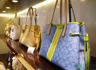 coach是奢侈品吗?coach是几线品牌?