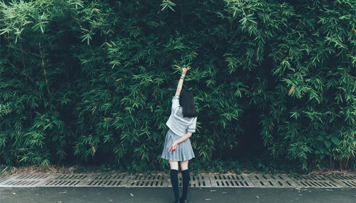 巨蟹女的性格及优缺点 巨蟹座女生性格特点优缺点