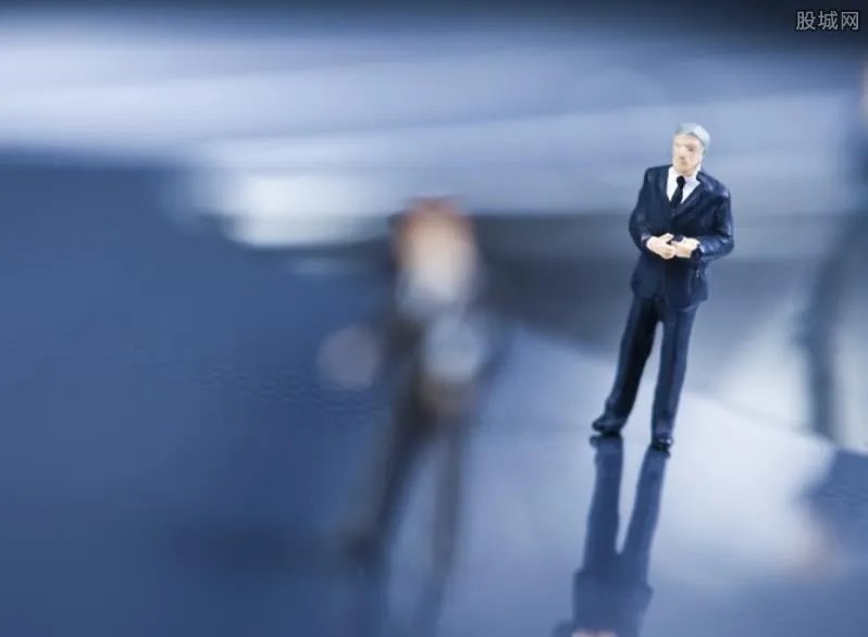 徽州宴老板娘叫什么名字 遛狗事件完整视频引起关注！