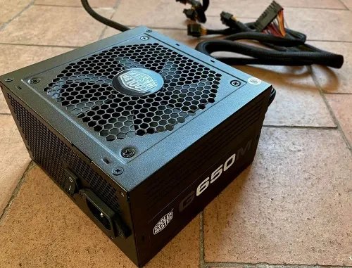 电脑显示屏不亮但是主机已开机