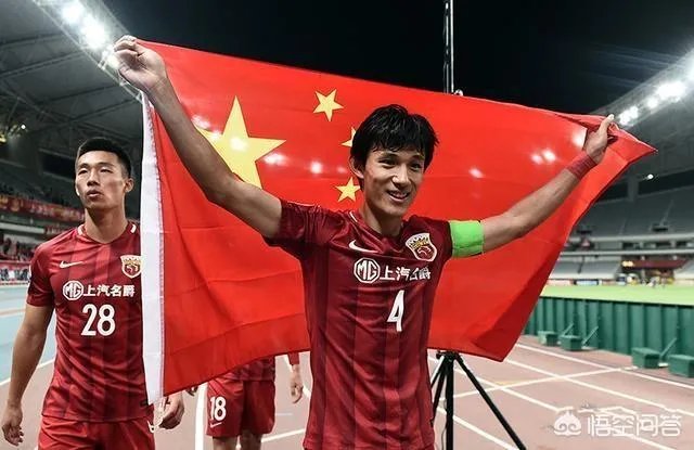 王燊超是中后卫?